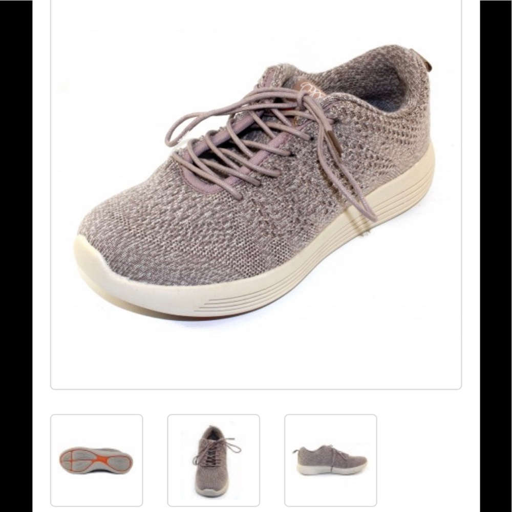 Woolloomaroo Shirley wool uppers sneakers